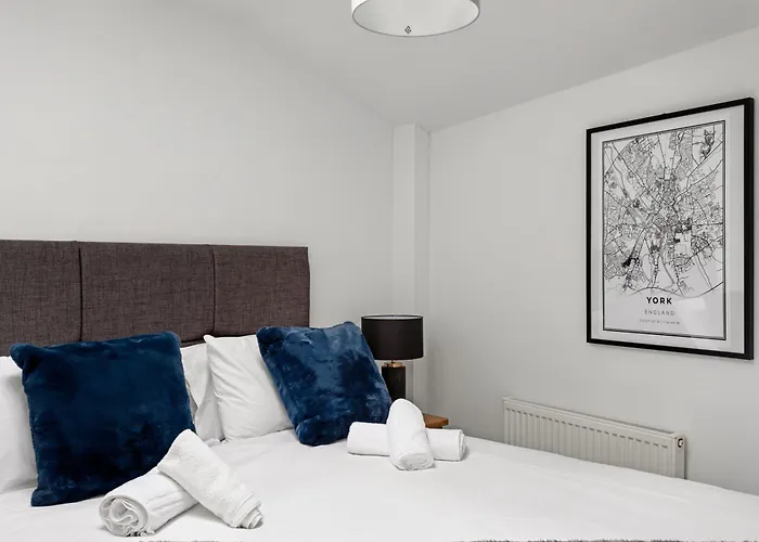 בית נופש The Courtyard יורק